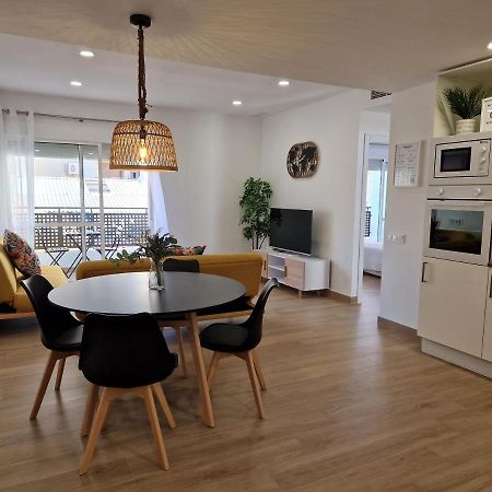 Pavone Apartments マラガ エクステリア 写真