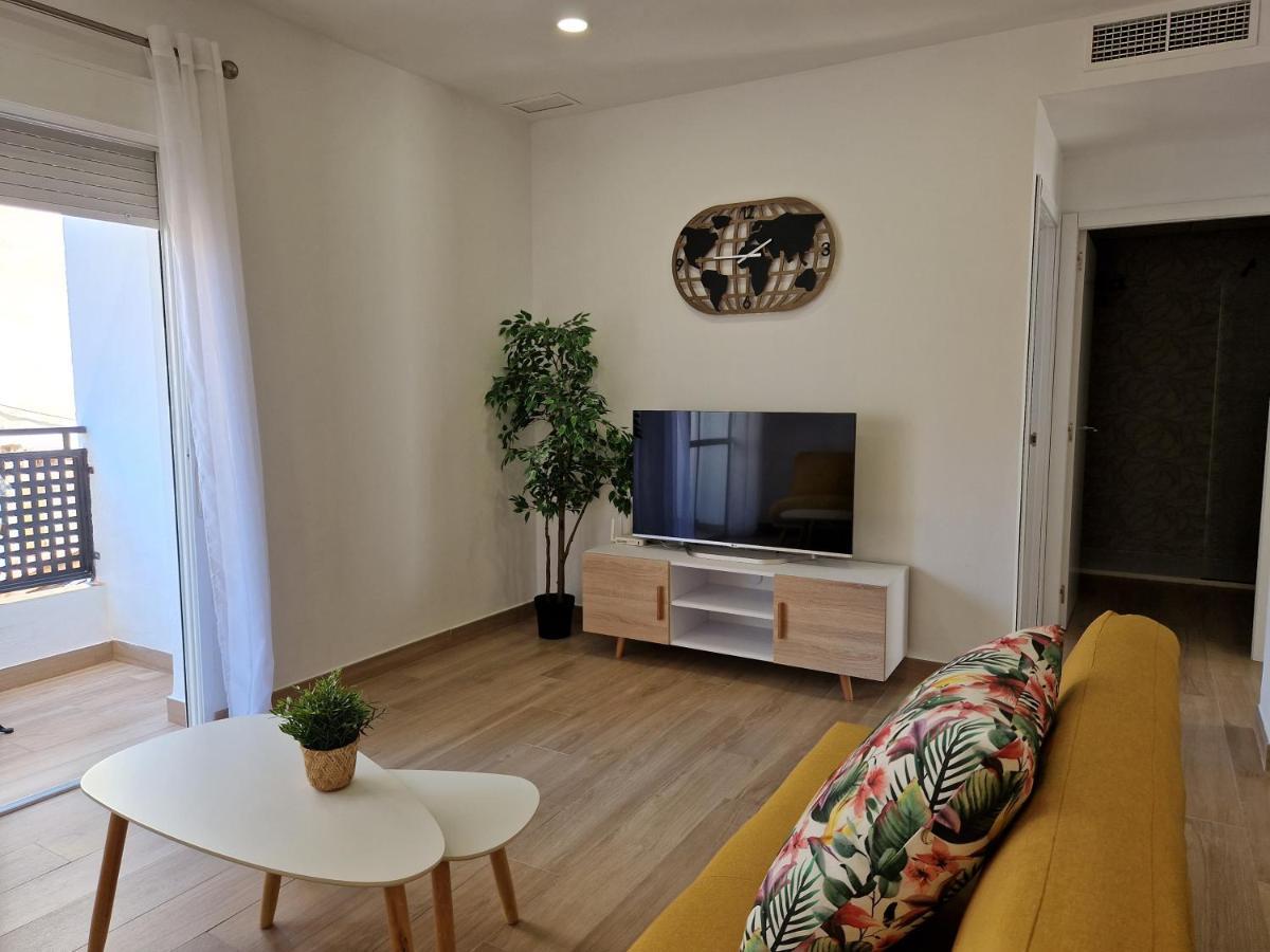 Pavone Apartments マラガ エクステリア 写真