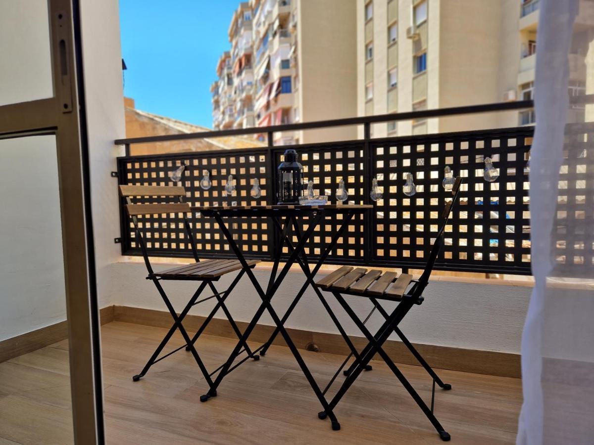 Pavone Apartments マラガ エクステリア 写真