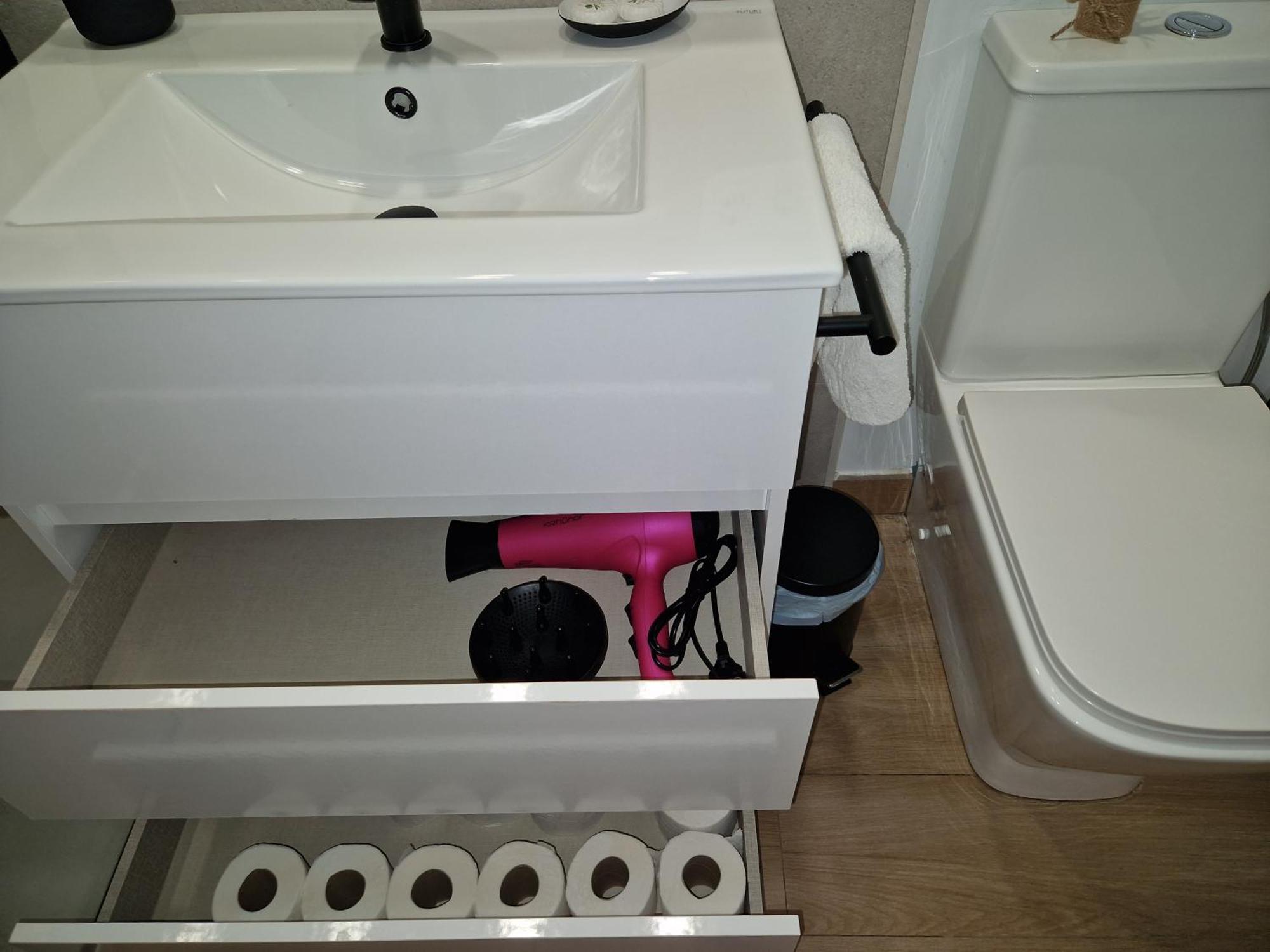 Pavone Apartments マラガ エクステリア 写真